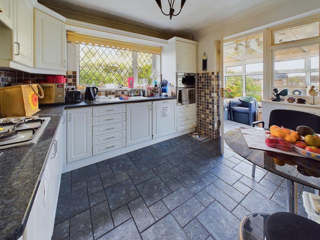 Additional image 13 of New Barn Close, Shoreham by Sea