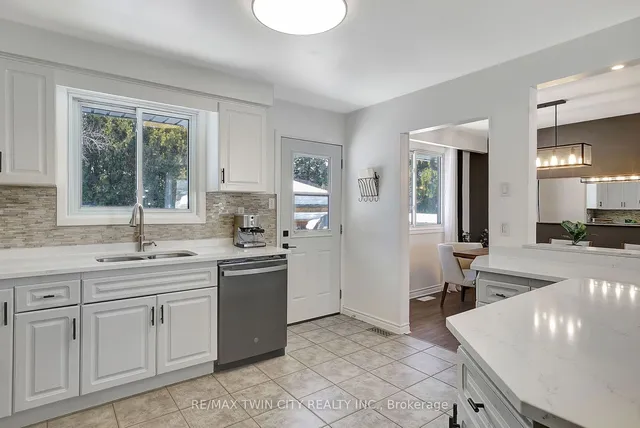 Additional image 21 of 11 Glen Park Cres