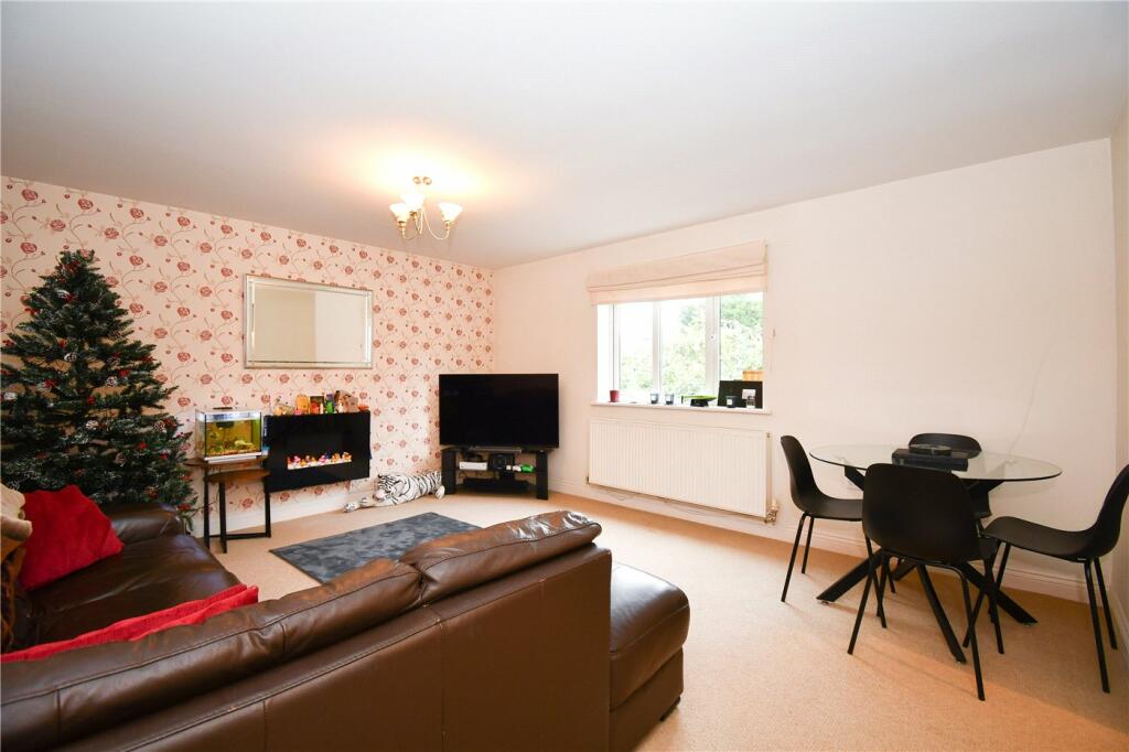 Additional image 2 of Bromborough Road, Bebington, Wirral