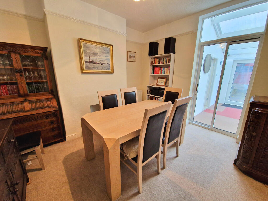 Additional image 5 of LEWIS PLACE, PORTHCAWL, CF36 3EG