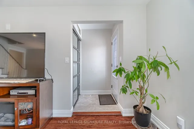 Additional image 3 of 2392 Maryvale Crt