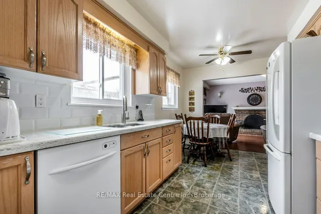 Additional image 13 of 917 Maple Ave