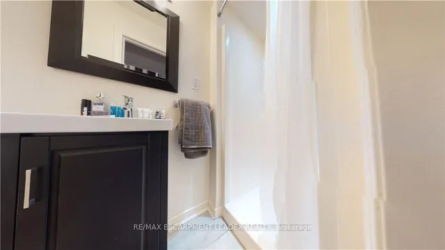 Additional image 38 of 23 EMICK Dr