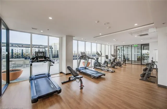 Additional image 41 of 60 Charles St Unit 2908