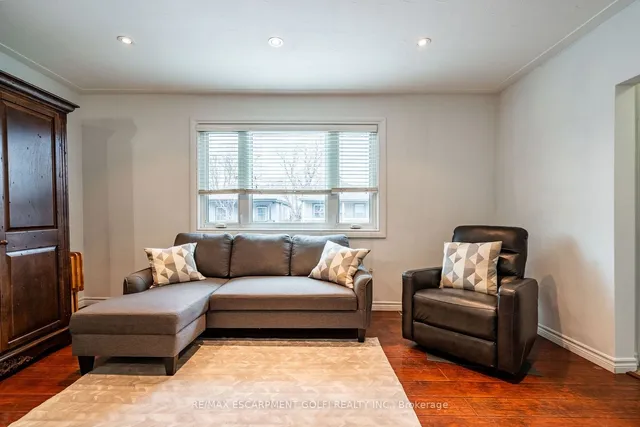 Additional image 7 of 76 Park Row