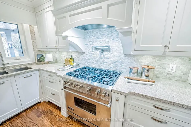 Additional image 11 of 46 Seventh St