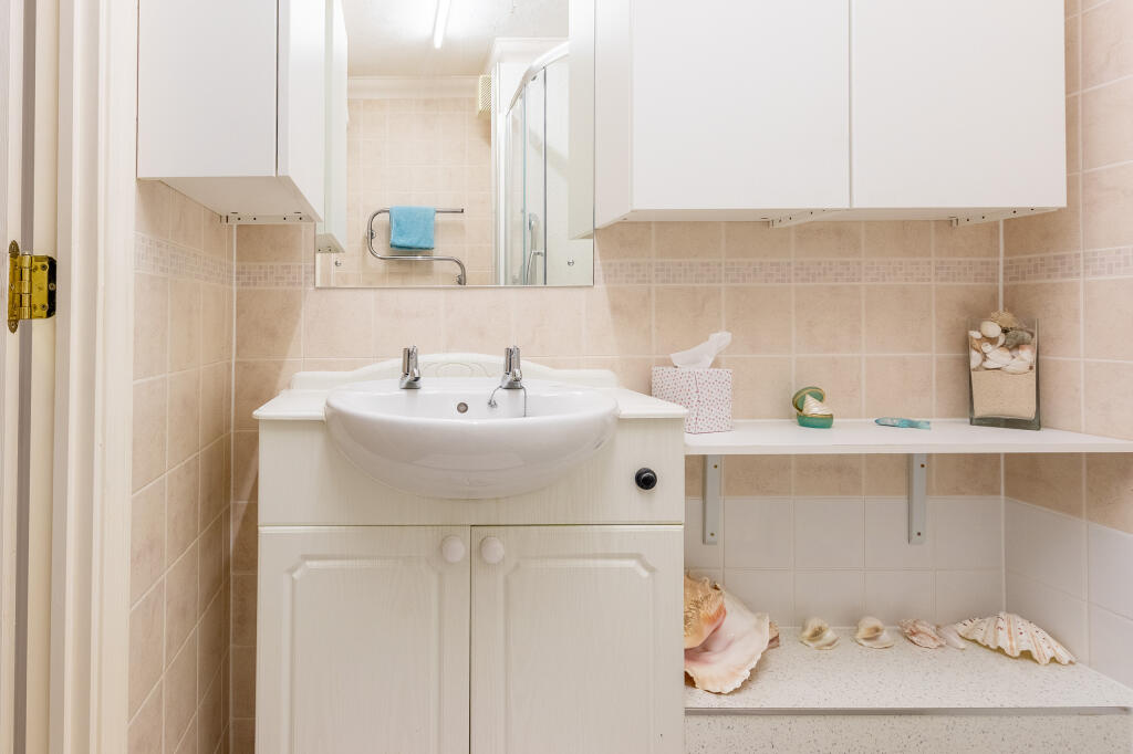 Additional image 8 of St. Peters Lodge, Portishead