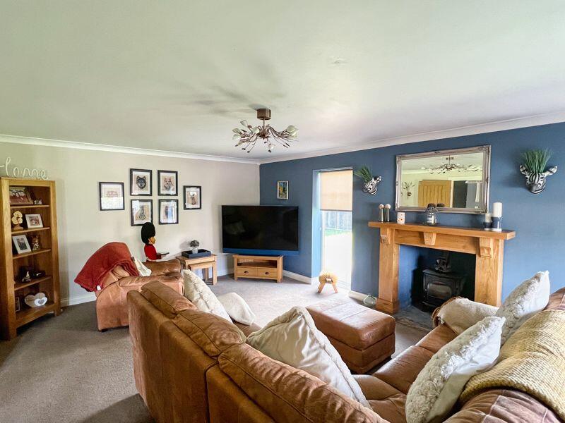 Additional image 2 of Ton View, Woodlands Park, Kenfig Hill, Bridgend, CF33 6EB