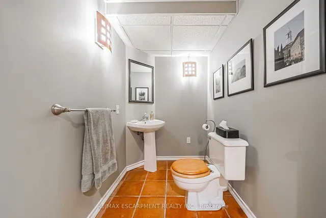 Additional image 37 of 3333 New St Unit 9