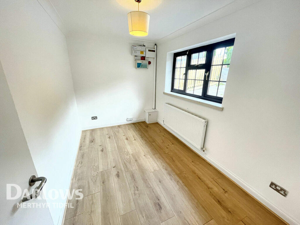 Additional image 3 of Mountain Hare, Merthyr Tydfil