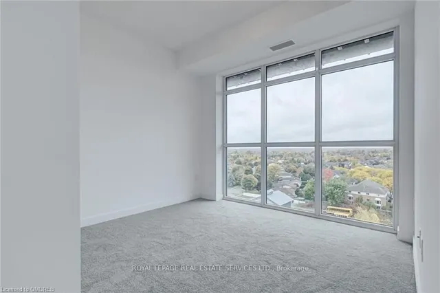 Additional image 14 of 450 Dundas St Unit 905