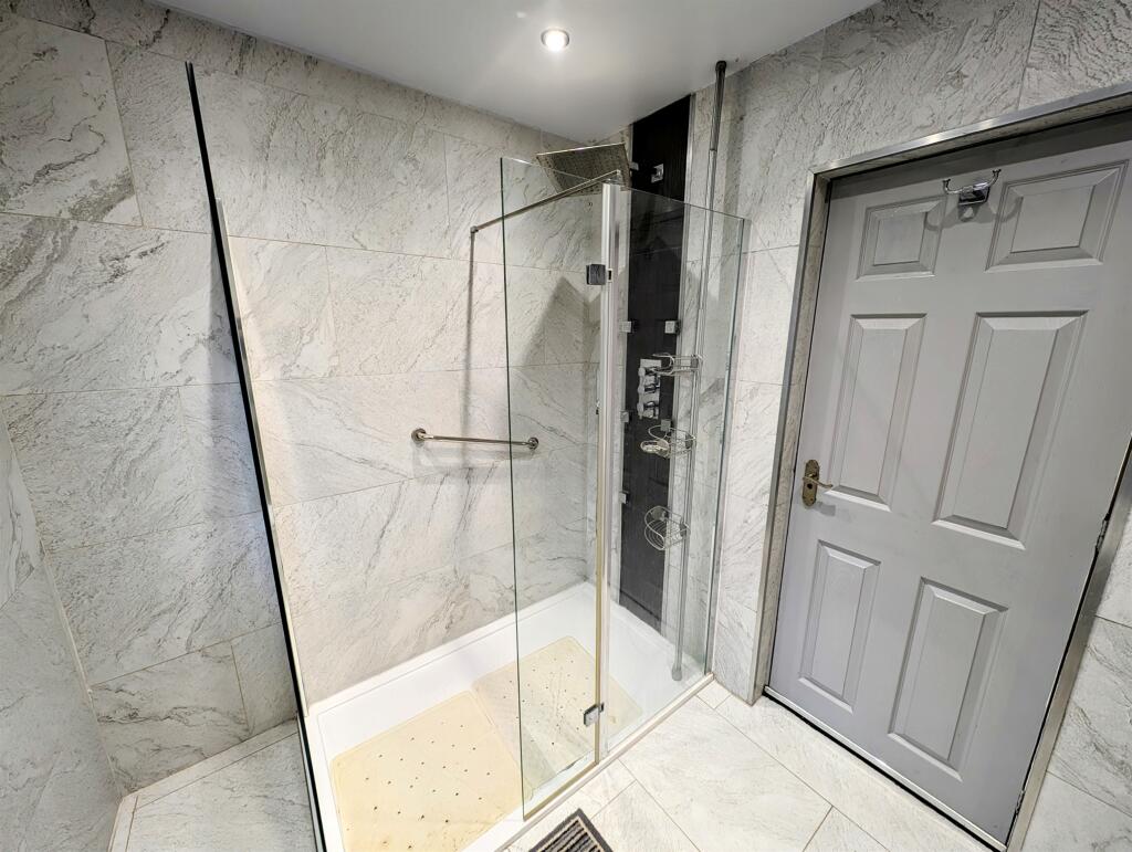 Additional image 11 of Victoria Road, Bebington, Wirral