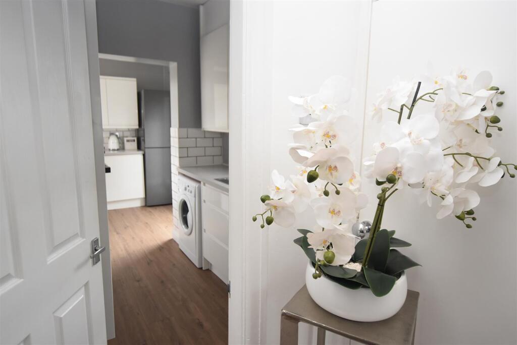 Additional image 4 of Woodcote Bank, Bebington Border