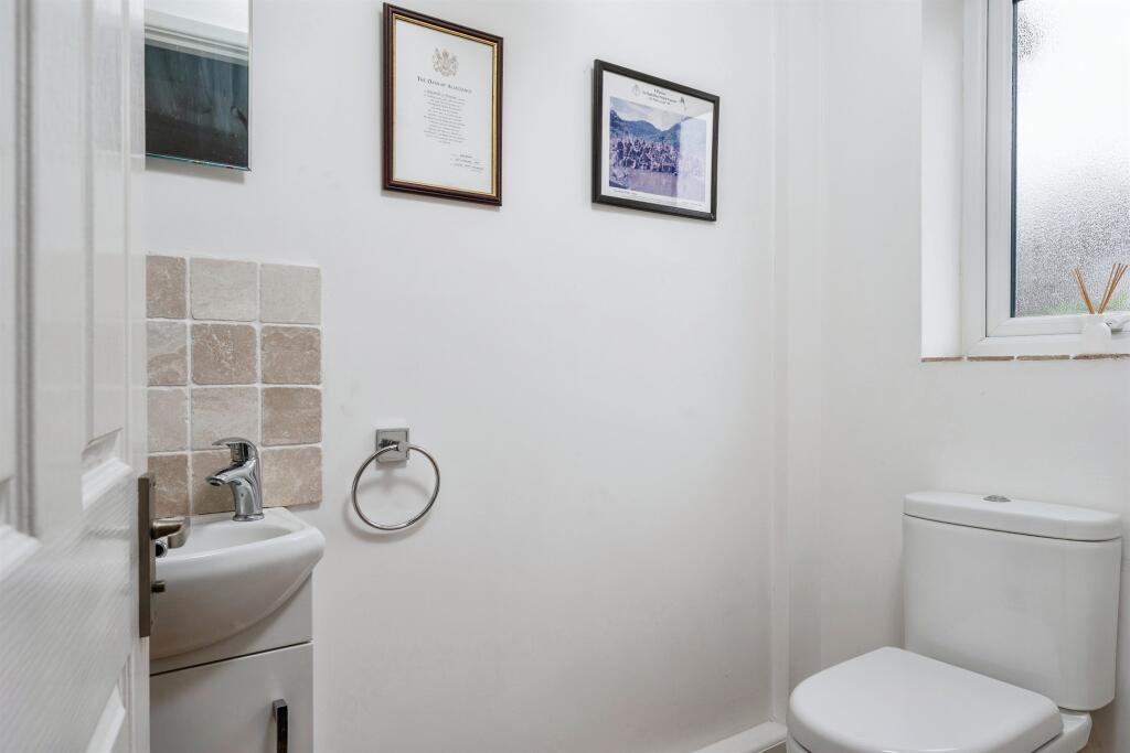 Additional image 5 of Toft Close, Saltney, Chester