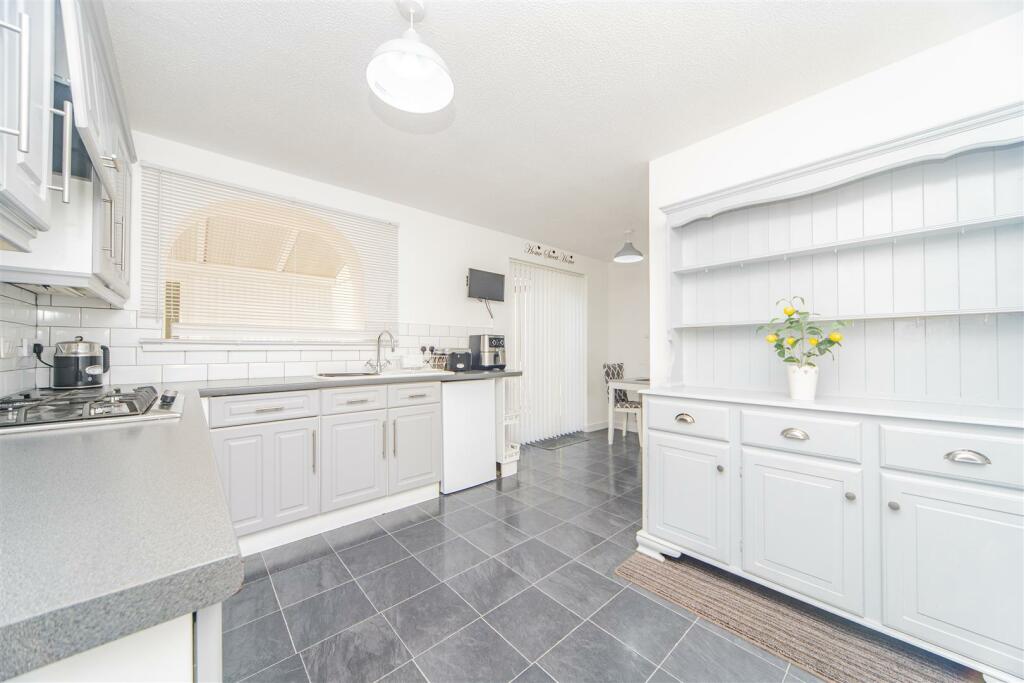 Additional image 3 of Cwrt Dyfed, Barry