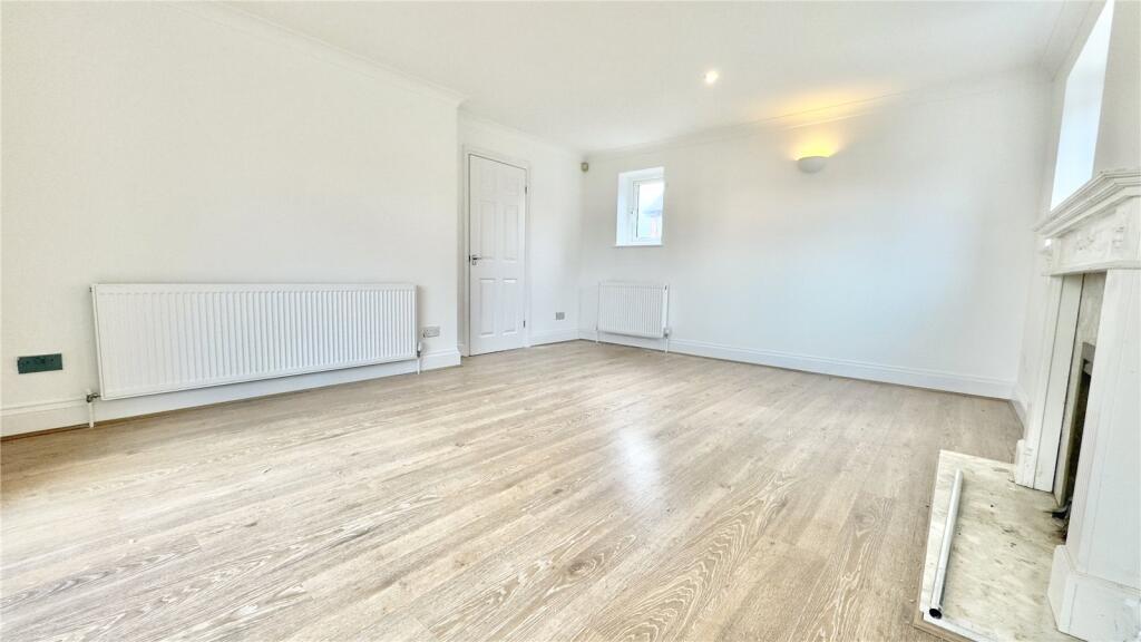 Additional image 3 of Caldy Road, West Kirby, Wirral, Merseyside, CH48