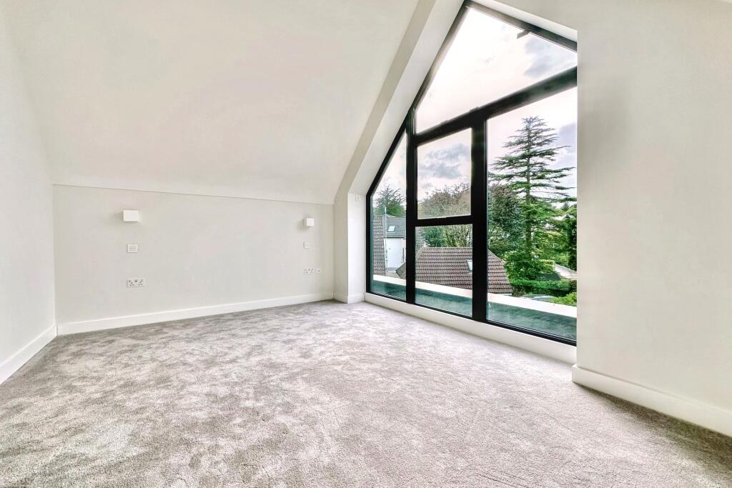 Additional image 8 of Lilliput