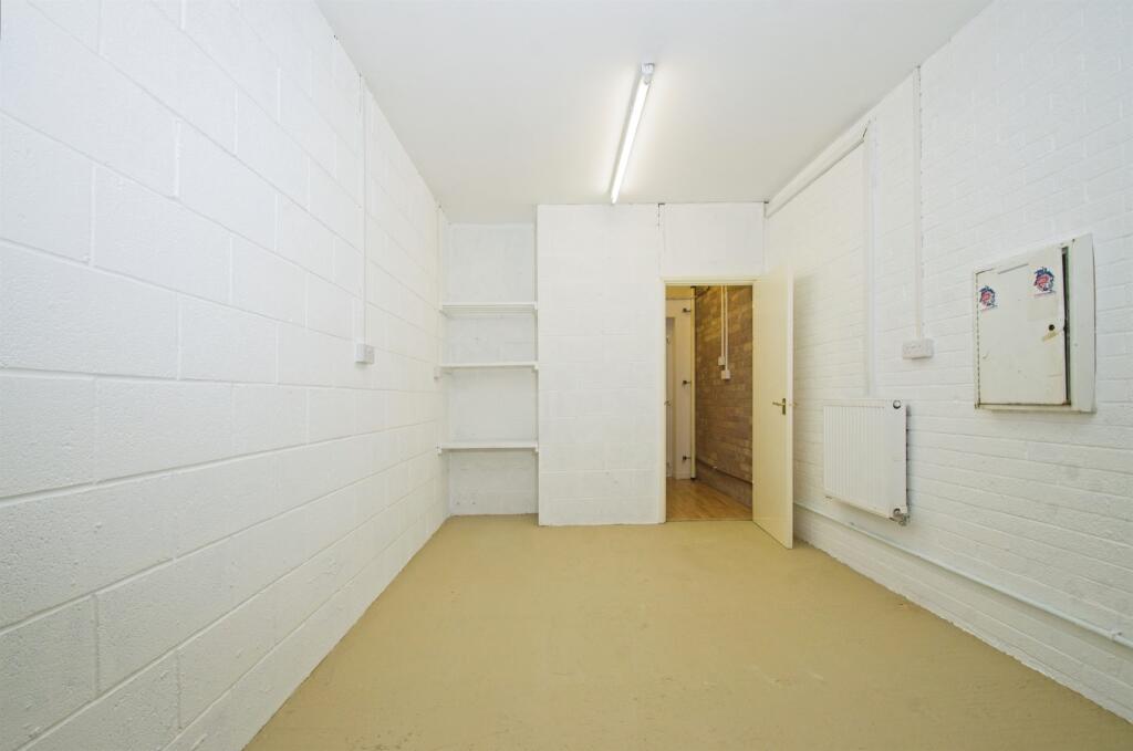 Additional image 8 of Davis Avenue, Bryncethin, Bridgend