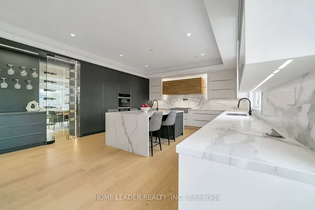 Additional image 11 of 169 Poyntz Ave