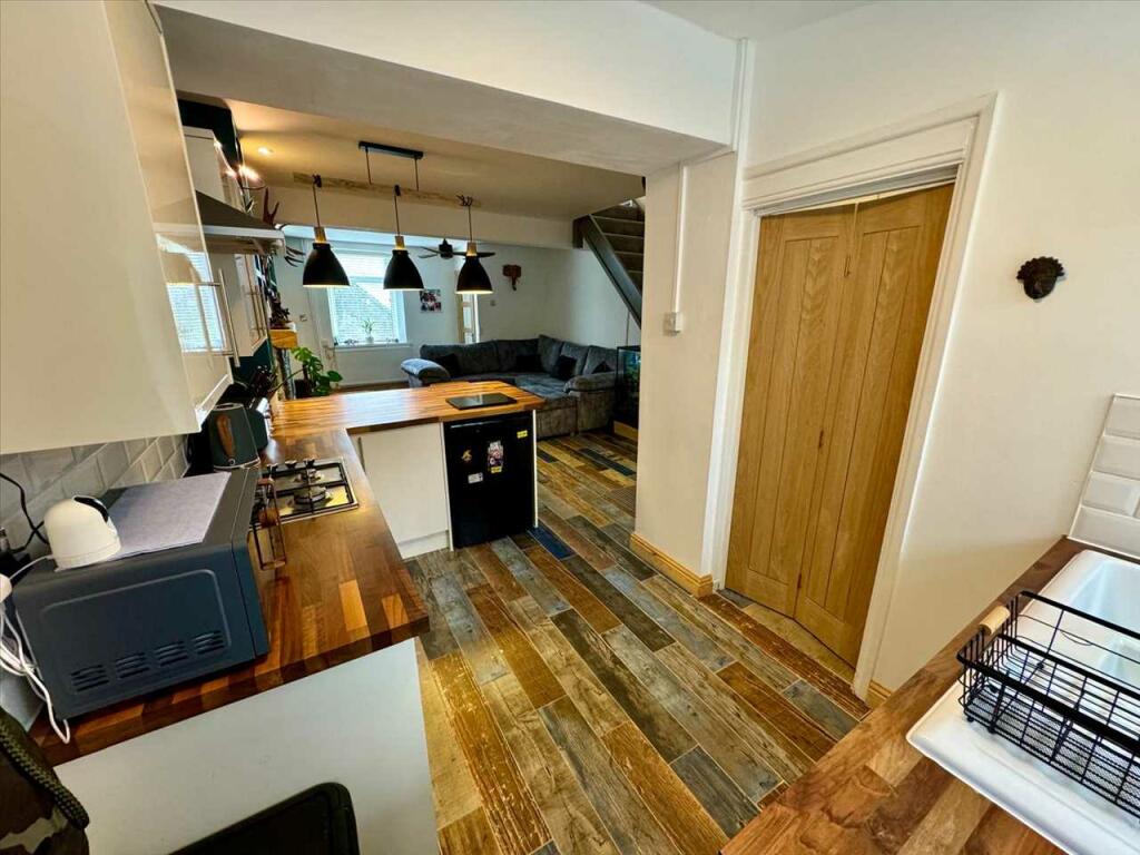 Additional image 16 of Gilfach Road, Tonypandy