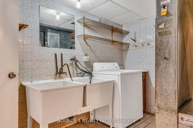 Additional image 32 of 21 Madonna Gdns