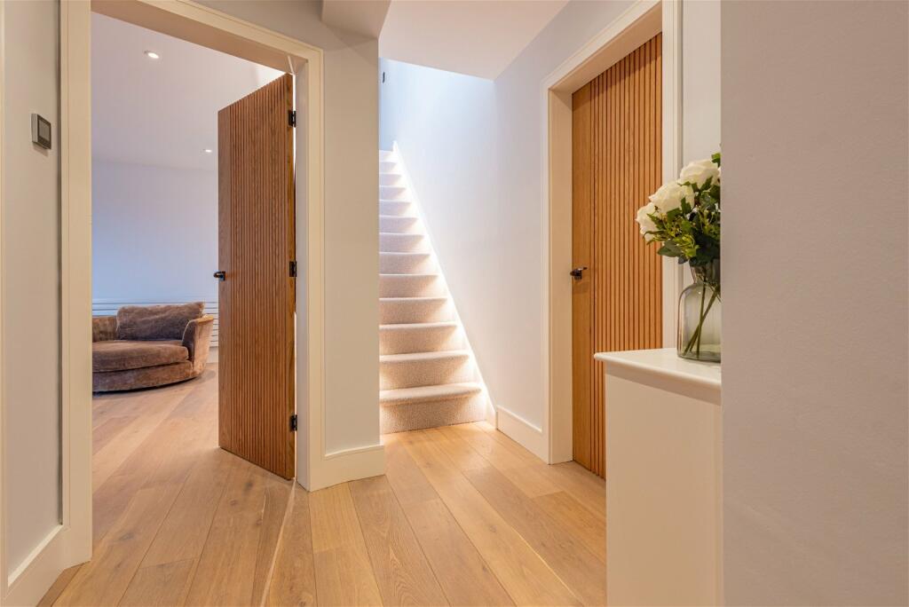 Additional image 20 of Pipers Lane, Heswall