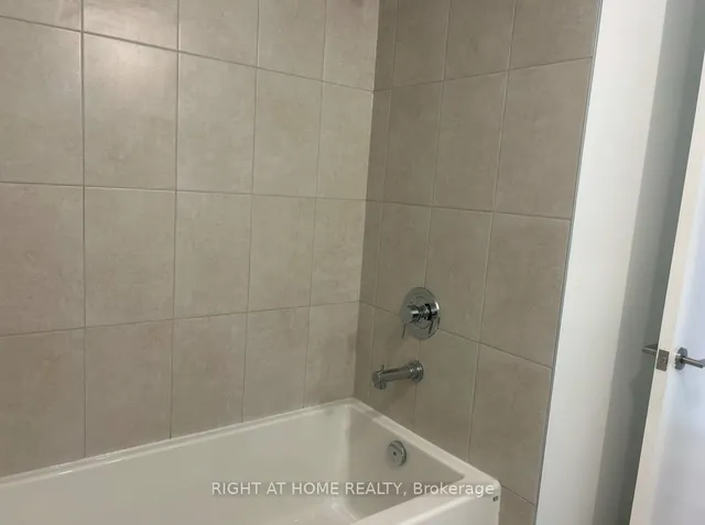 Additional image 8 of 1195 The Queensway Unit 704