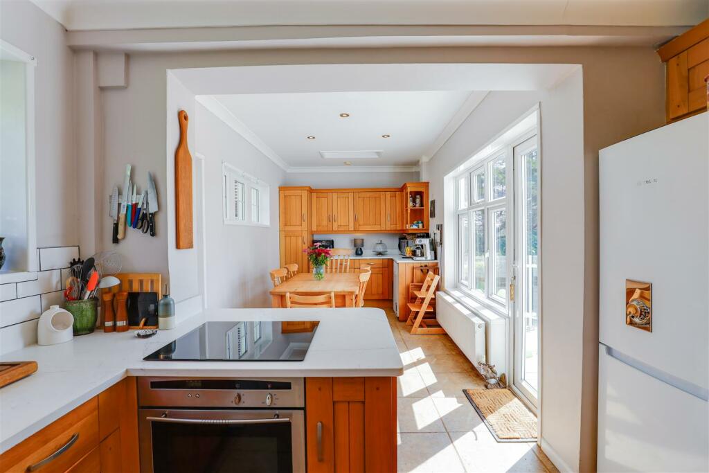 Additional image 4 of Heol St Cattwg, Pendoylan, Nr Cowbridge, Vale of Glamorgan, CF71 7UG