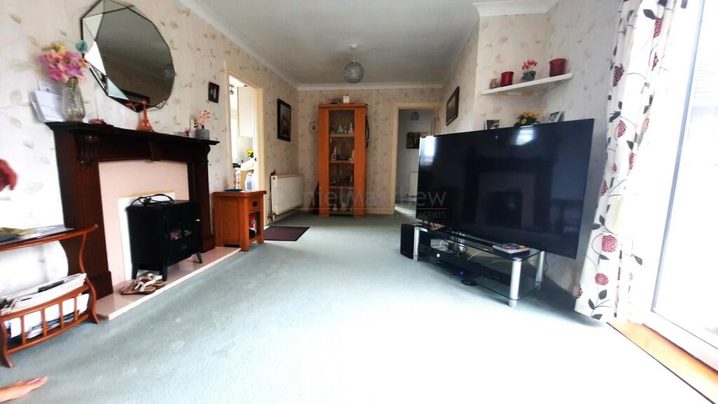 Additional image 2 of Greenlawns, Barry, The Vale Of Glamorgan. CF62 9DX