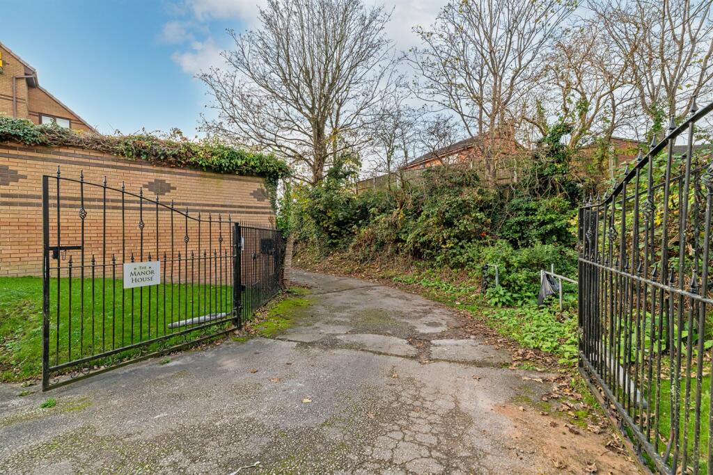 Additional image 45 of Marsh Lane, Elton, Chester