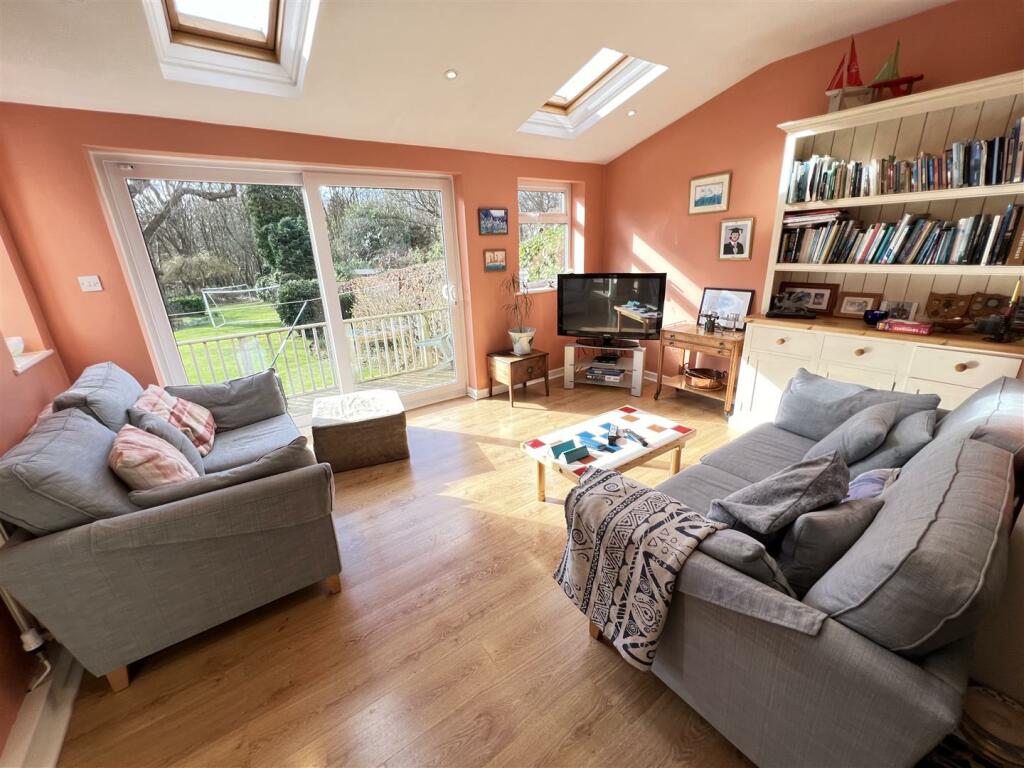 Additional image 11 of Dee Park Road, Gayton, Wirral