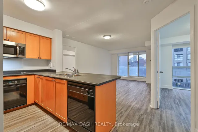 Additional image 6 of 330 Adelaide St Unit 501