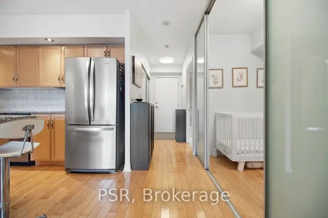 Additional image 3 of 250 Wellington St Unit 1536