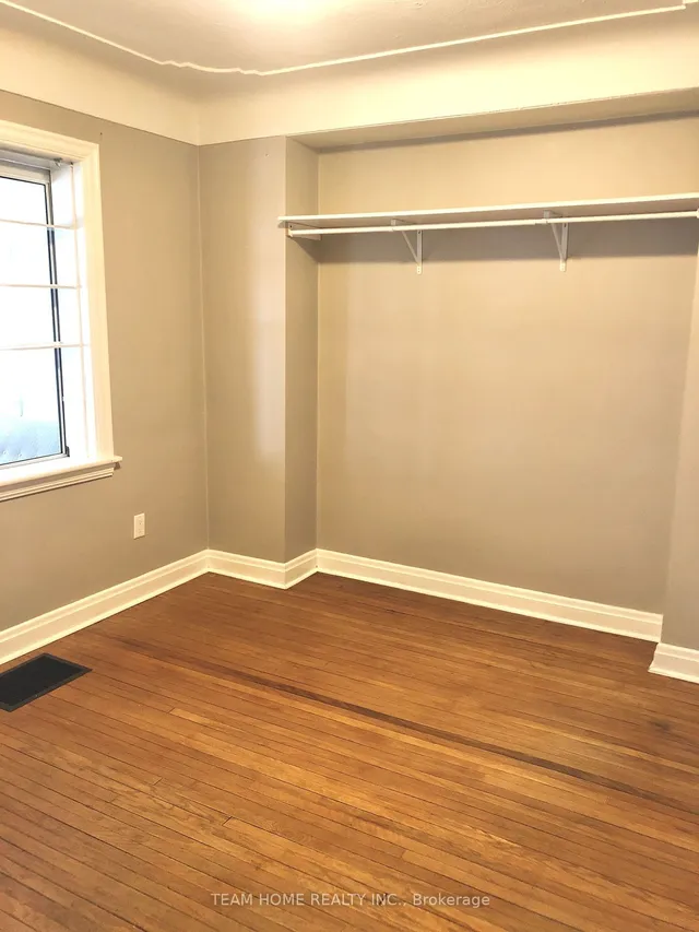 Additional image 8 of 1106 King St