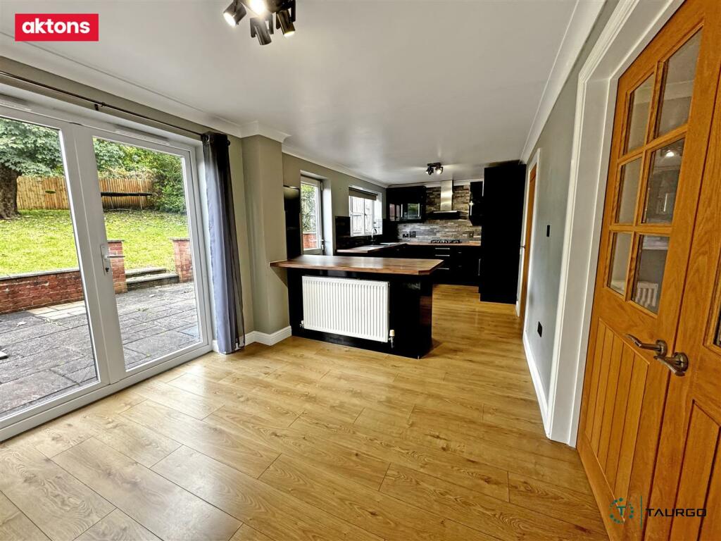 Additional image 8 of Trem Yr Efail, Ystrad Mynach, Hengoed