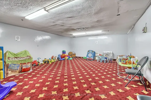 Additional image 33 of 362 The East Mall Unit 1908