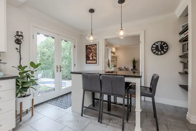 Additional image 18 of 2091 Canterbury Dr