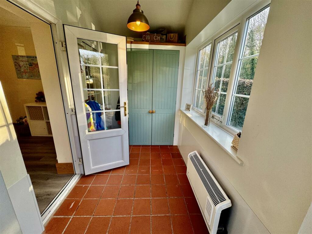 Additional image 3 of Kinnerton Road, Dodleston, Chester