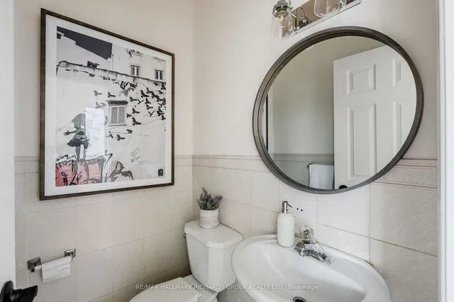 Additional image 8 of 84 Glenside Ave