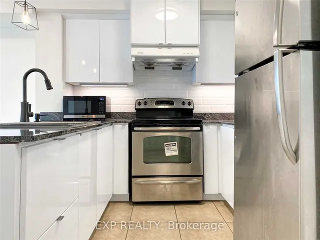 Additional image 3 of 8 Rosebank Dr Unit 6K