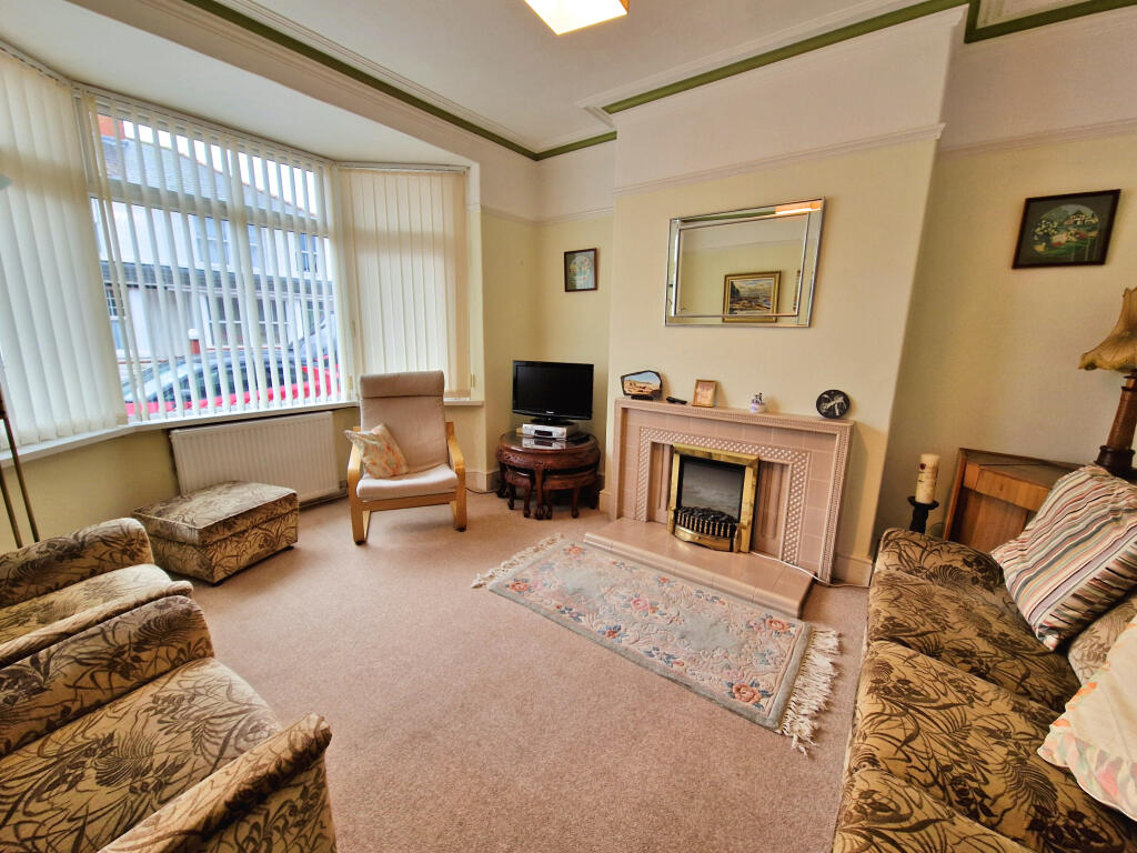 Additional image 4 of LEWIS PLACE, PORTHCAWL, CF36 3EG