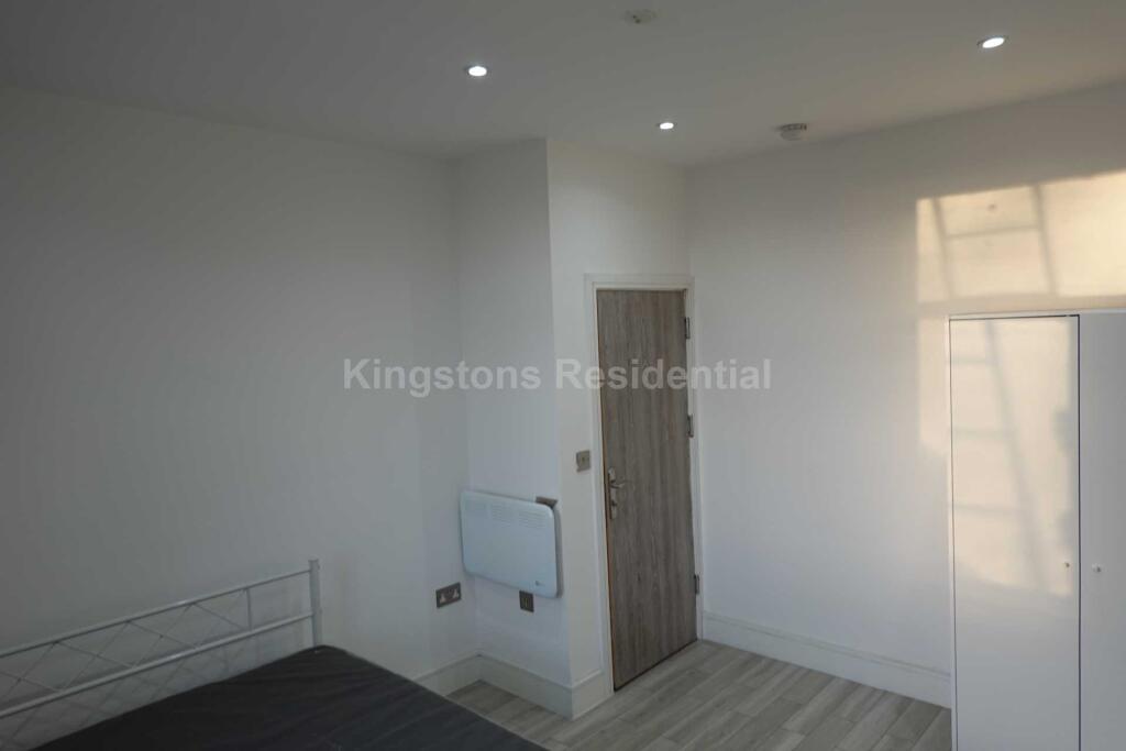 Additional image 4 of Colum Road, Cathays, CF10 3EE