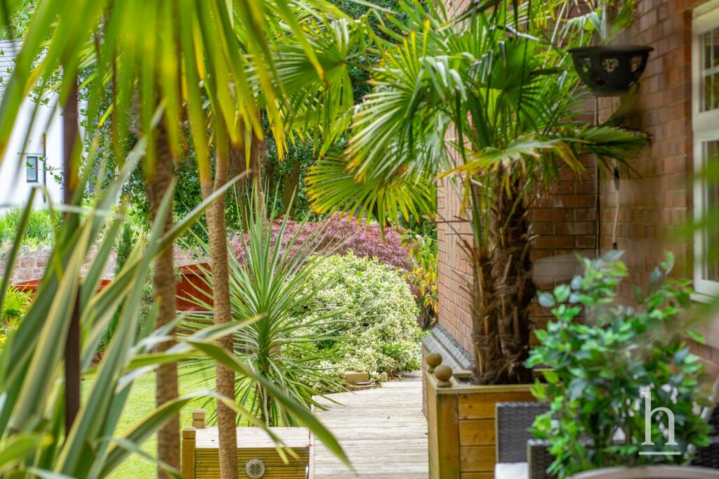 Additional image 45 of Column Road, West Kirby, CH48