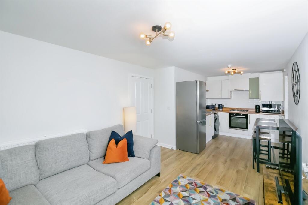 Additional image 4 of Cei Tir Y Castell, Barry