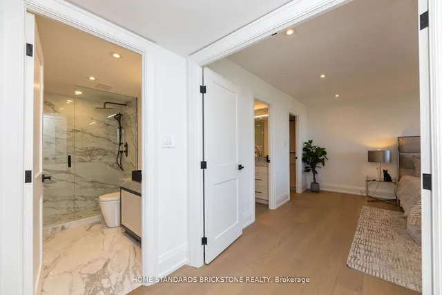 Additional image 28 of 66 Collier St Unit 9D