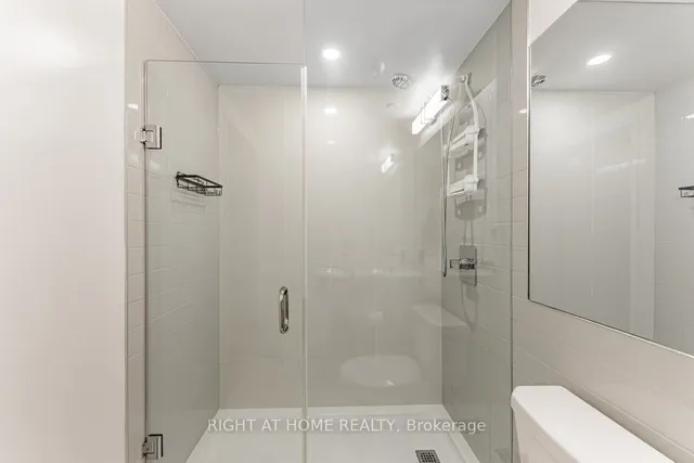 Additional image 22 of 26 gibbs Rd Unit 339