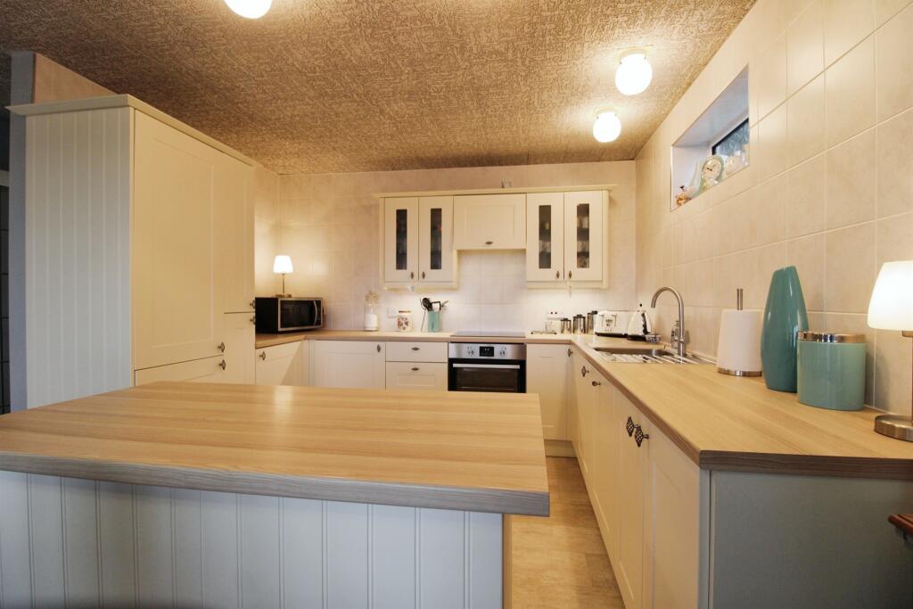 Additional image 9 of Erw Hir, Llantrisant, PONTYCLUN