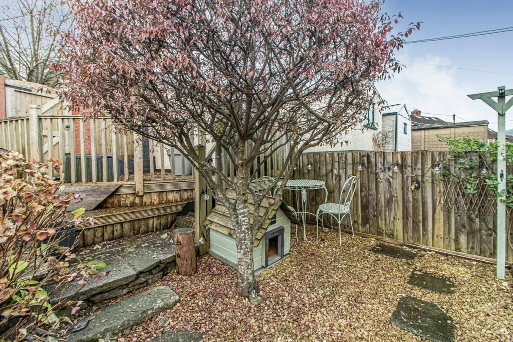 Additional image 27 of Lanelay Crescent, Pontypridd, CF37