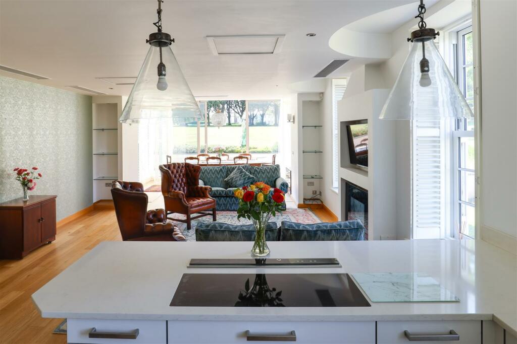 Additional image 4 of 1 Llewelyn House, Hensol Castle Park Hensol, Vale Of Glamorgan, CF72 8GJ