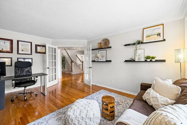 Additional image 5 of 2112 Berwick Dr